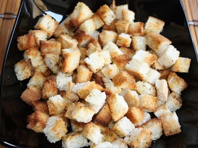 Домашни крутони