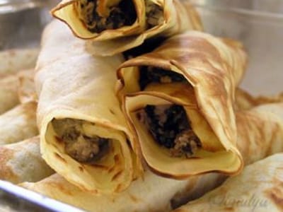 Палачинки с кайма и спанак