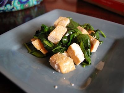 Спанак със соево сирене 