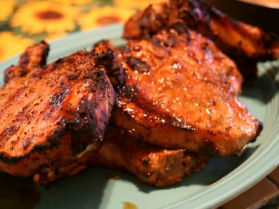 Мариновани свински пържоли