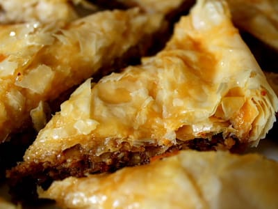 Сладка орехова баница