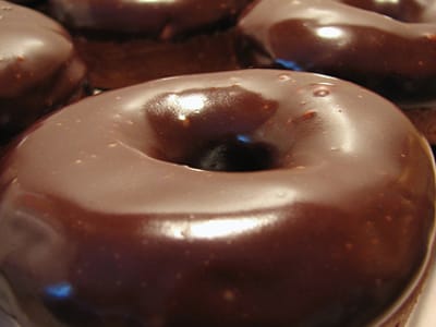 Понички с шоколад