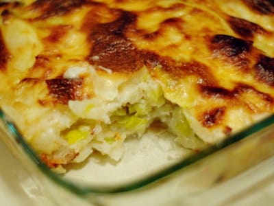 Огретен с праз и топено сирене