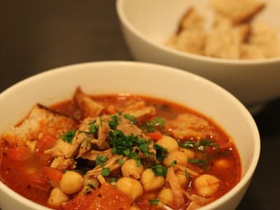 Свинско месо с нахут