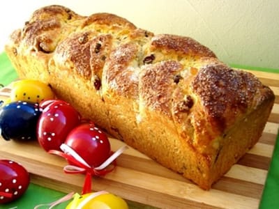 Козунак със стафиди