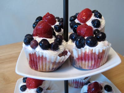 Лимонов крем с пресни боровинки