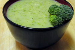 Супа от броколи и  карфиол