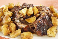Агнешко месо с картофи